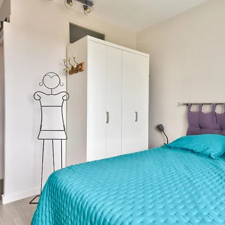 Aux Portes De L'ocean A