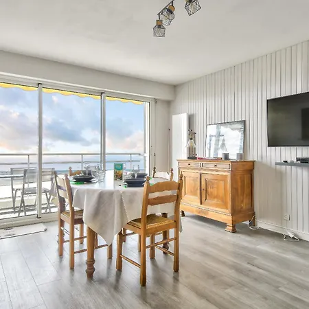 Aux Portes De L'ocean A